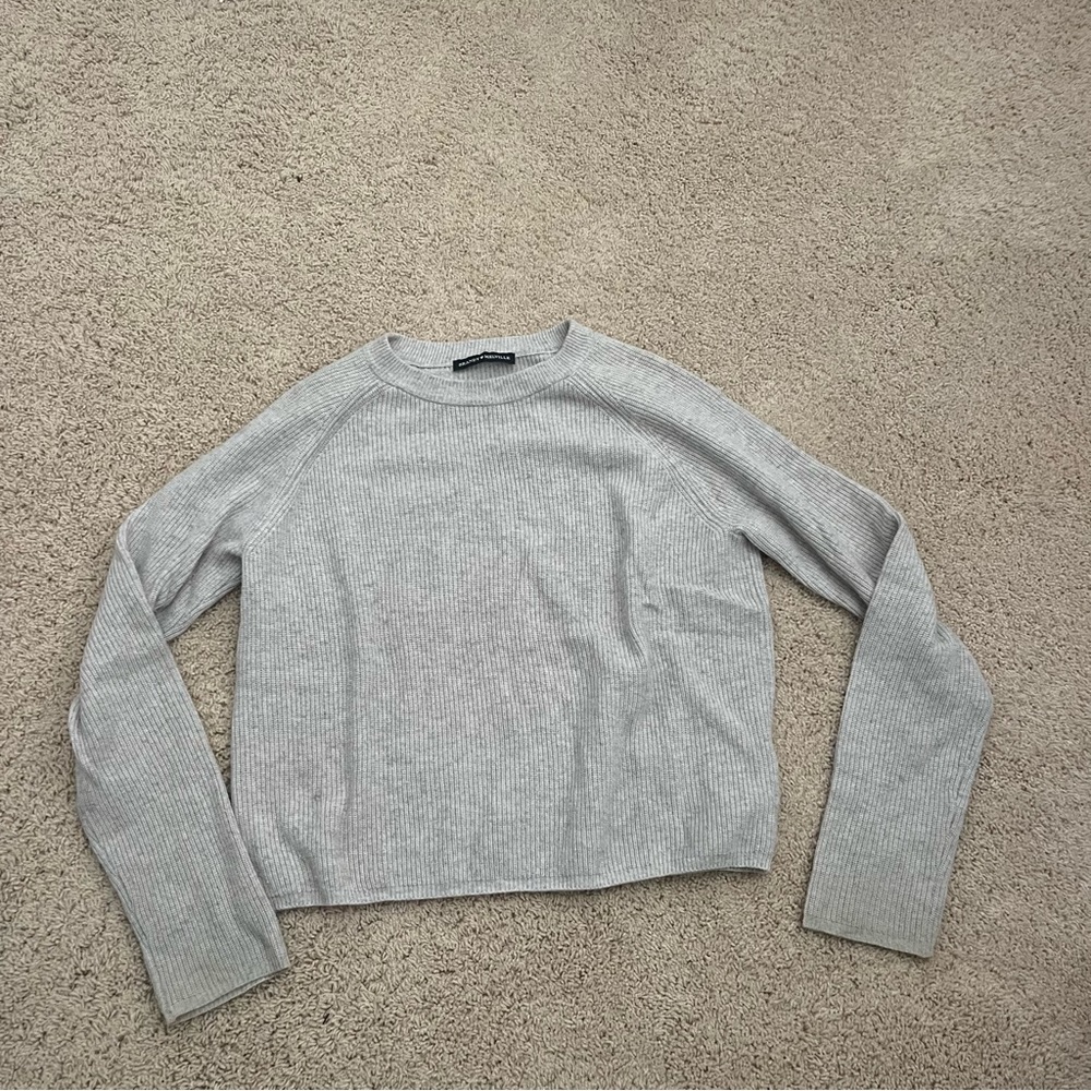 Brandy Melville sweater